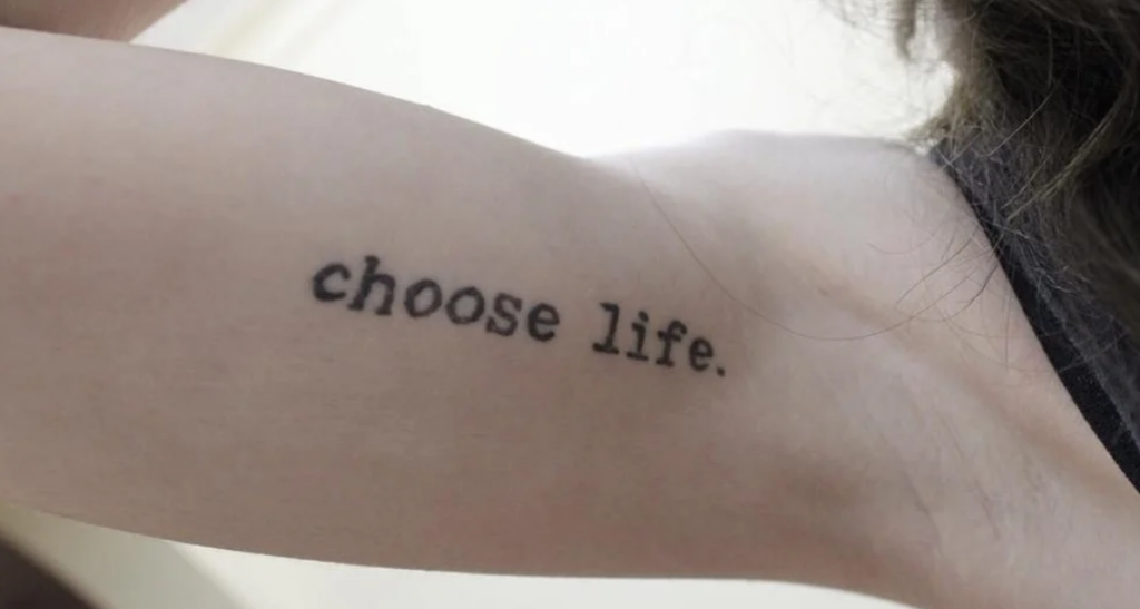 Tatuaje de frases inspiradoras