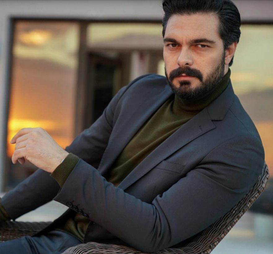 Ceyhan actor turco