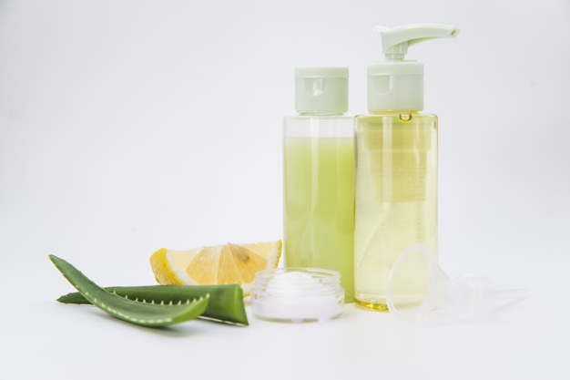 botella de crema natural en spray-Aloe vera-limón