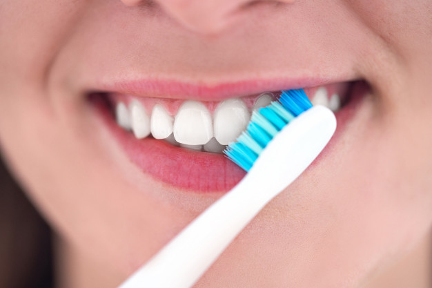 Las enfermedades dentales se pueden convertir en graves, es por eso que debes cuidar bien de tus dientes