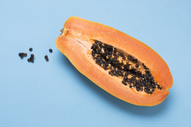La papaya es una de las frutas mas recomendadas en remedios caseros para los parásitos