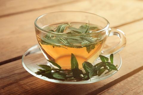 té de salvia para bajar el azúcar en la sangre