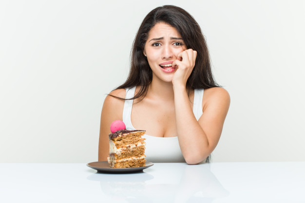 el estrés te engorda, ya que te estimula a consumir alimentos que aumenta el nivel de azúcar en sangre.